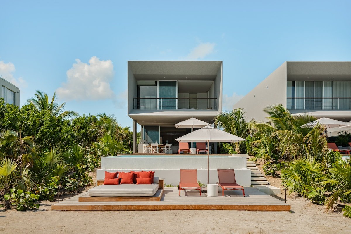 Beach Enclave Long Bay 4Bed Beach House