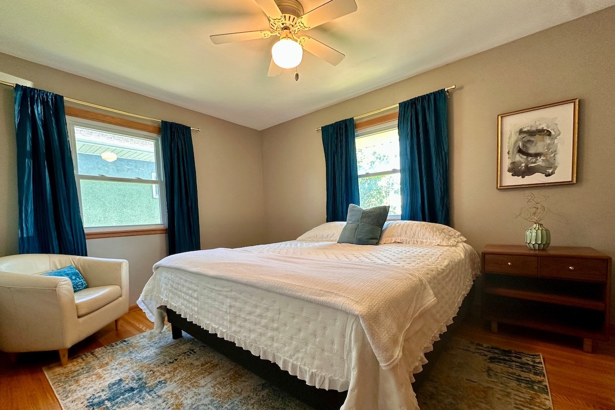 5 Bedroom City House, dogs ok! gallery image 4