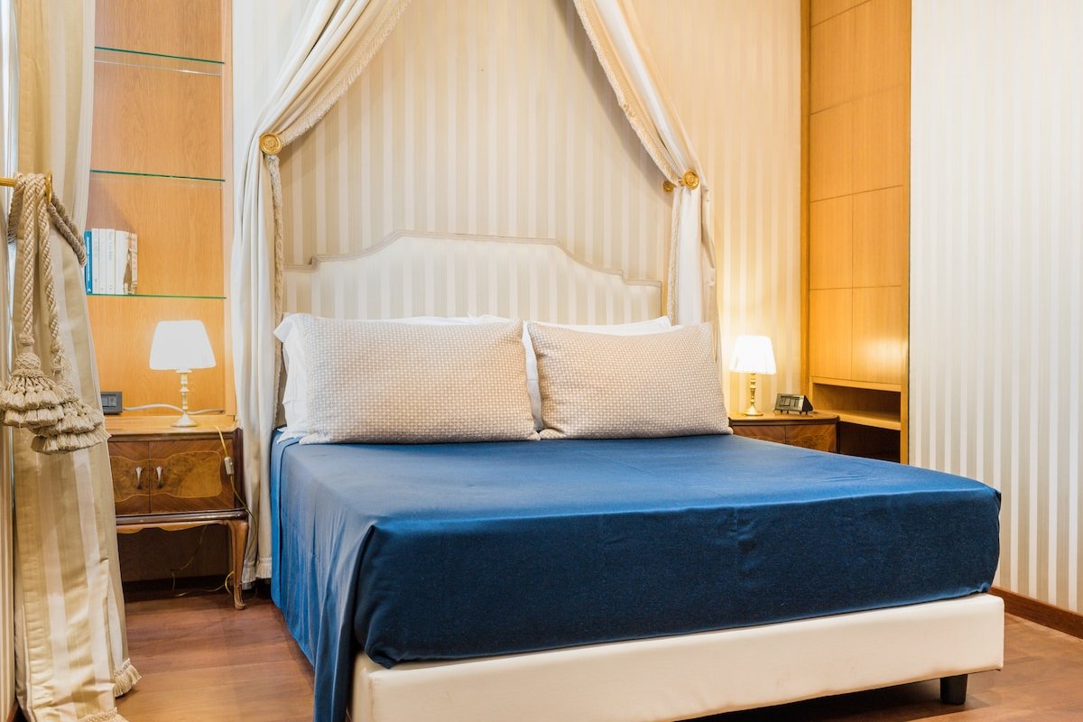 Luxury apartment piazza Navona- Campo de fiori gallery image 5