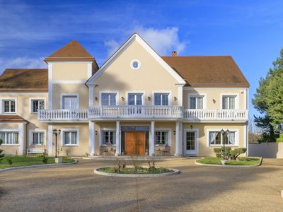 Villa Westwood – Les Demoiselles à Versailles