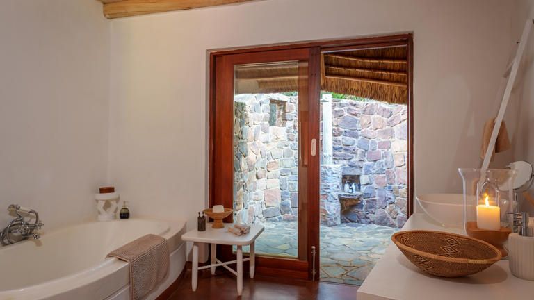 Zebras Crossing Deluxe Room