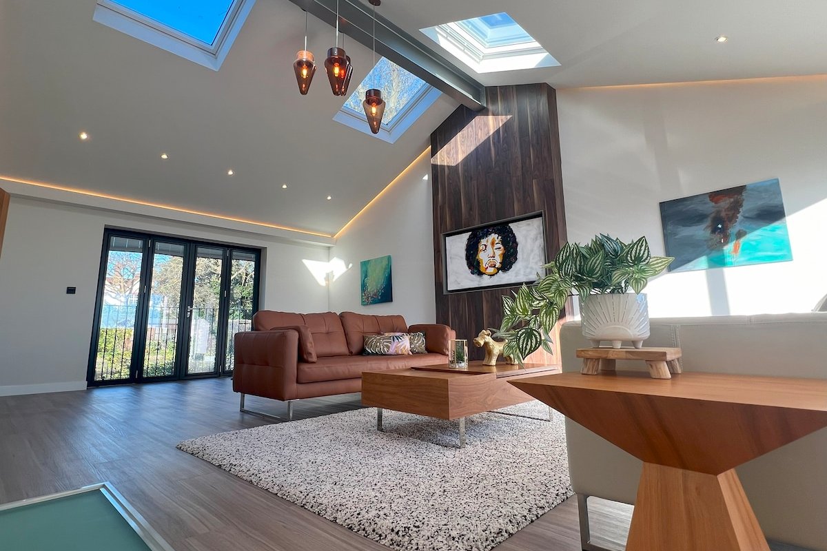 Luxury 4 bedroom house in Wimbledon village gallery image 3