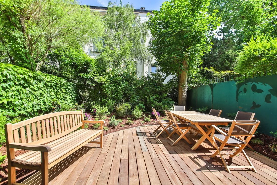 Modern House | Garden & A/C gallery image 5