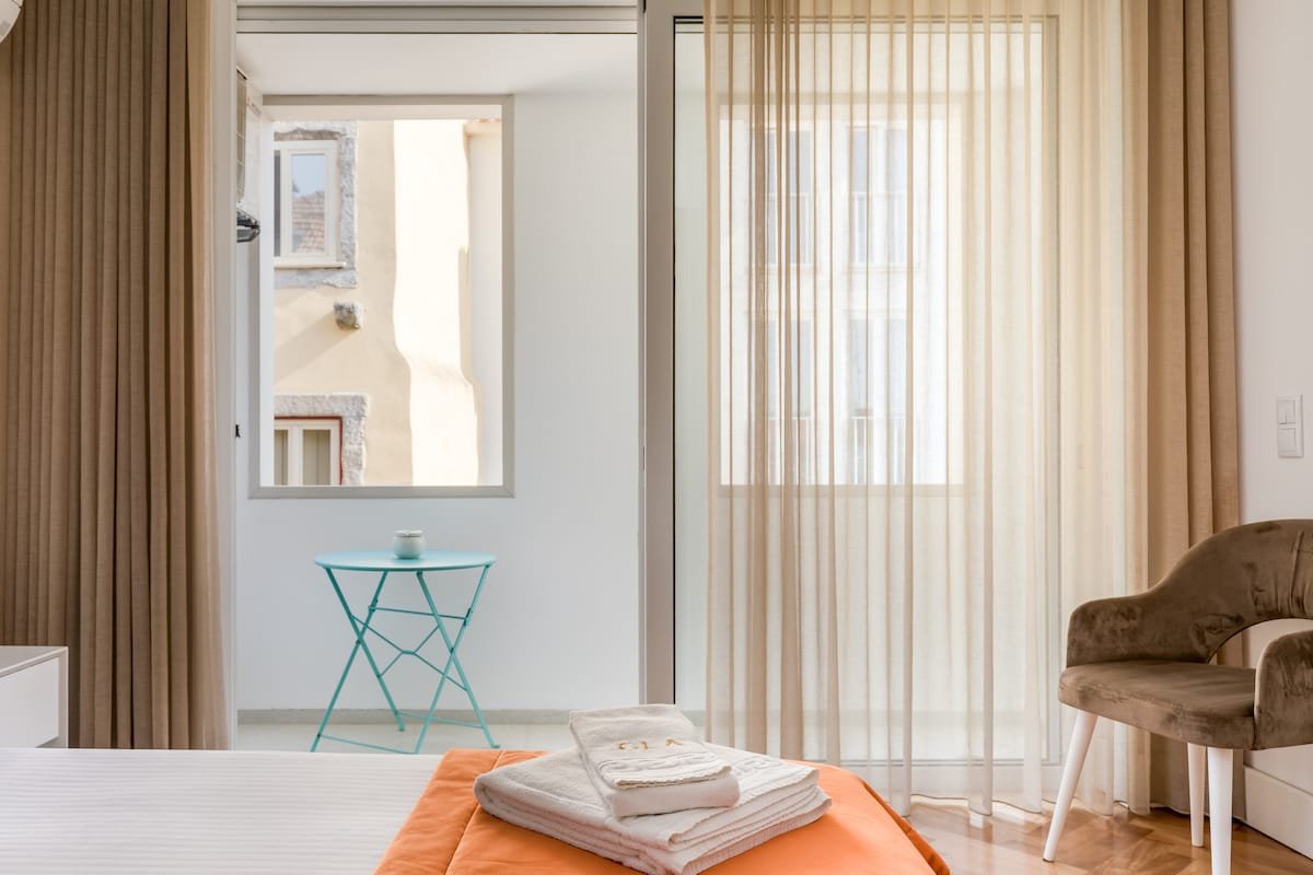 Caldeireiros Luxury Building for Groups gallery image 4