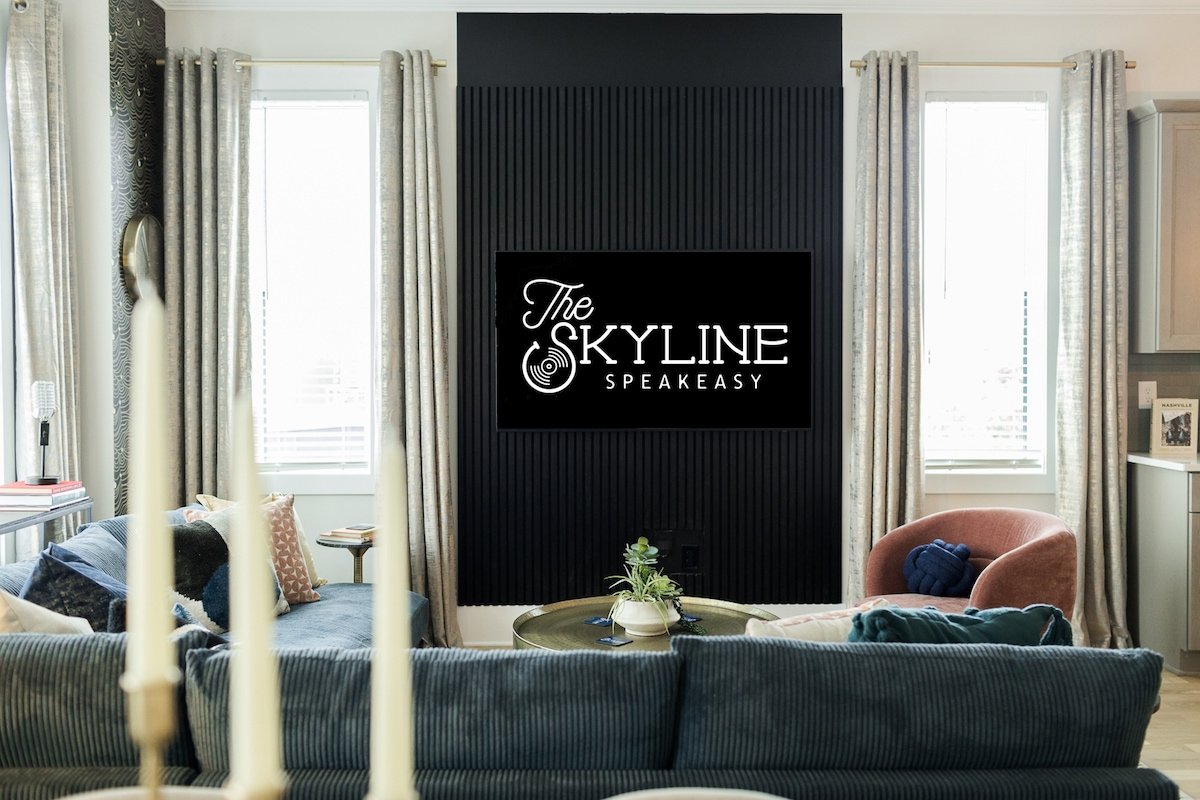 The Skyline Speakeasy! Roof Hot Tub, Glam Stations gallery image 2