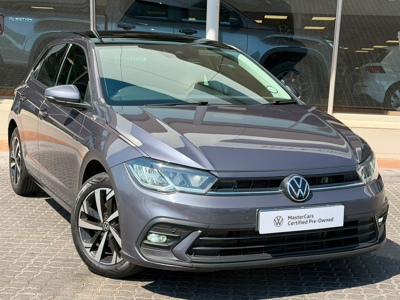 VOLKSWAGEN POLO 1.0 TSI LIFE DSG for Sale in South Africa
