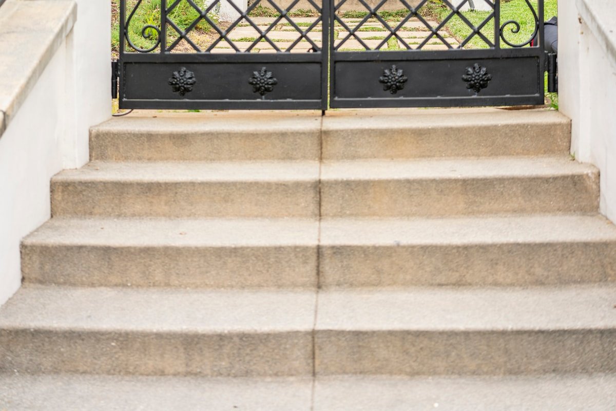 Beautiful Family Home gallery image 3