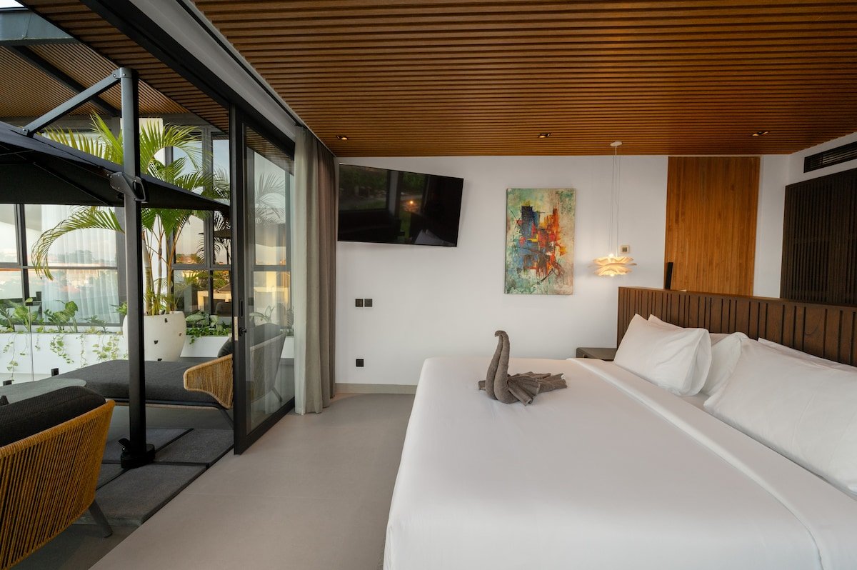 MAR Bali • 5BR Luxe Villa • PS5, BBQ &Private Pool gallery image 4