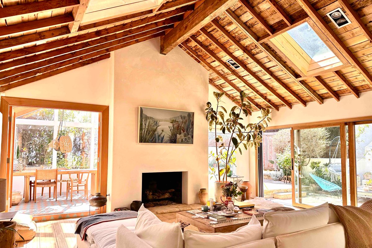 Relax in beautiful & cozy home 3BR w/ Pool