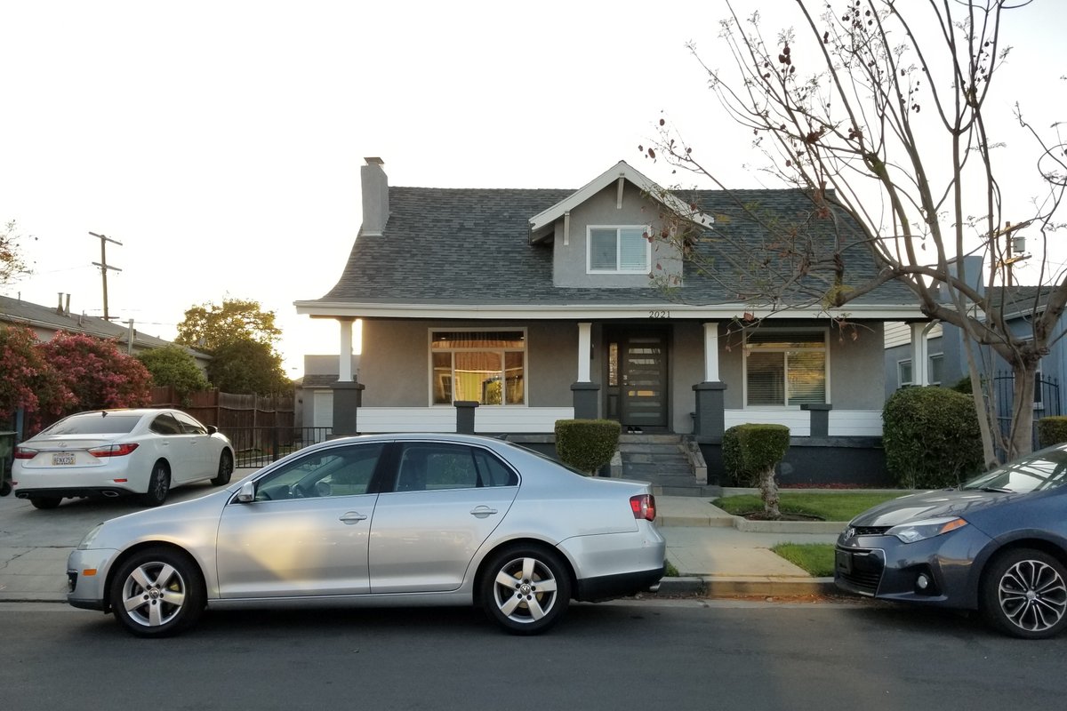 Big Home Near Hollywood & DTLA