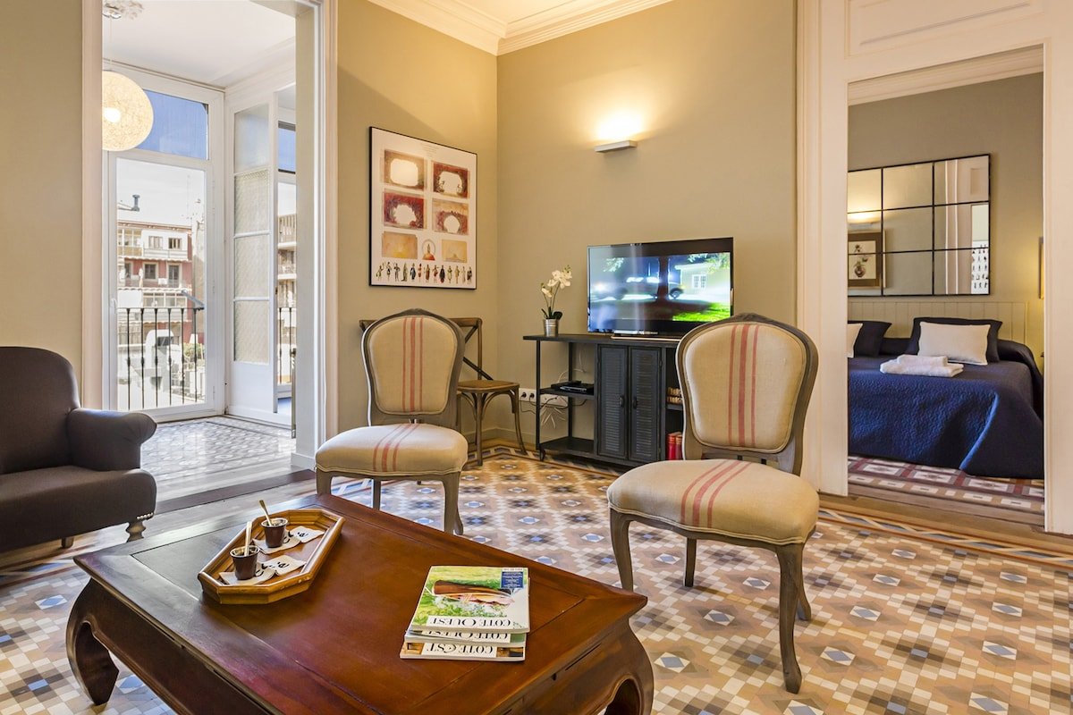 Top Family Apartment in Paseo de Gracia gallery image 2