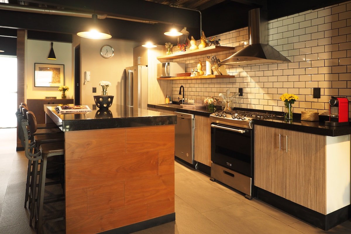 Luxury Duplex with Private Balcony | Polanco gallery image 5