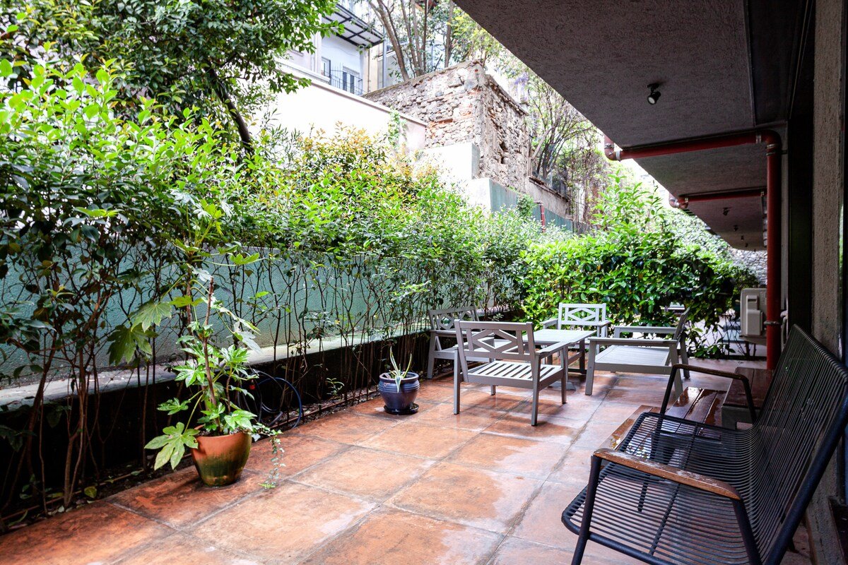 Two Bedroom w. Garden in Galata (A1) gallery image 3