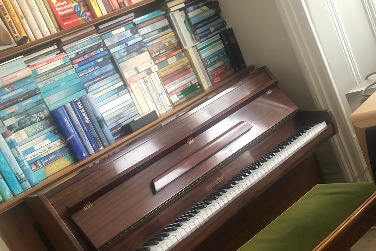 Live next door to Hugh Grant in Chelsea London! gallery image 5