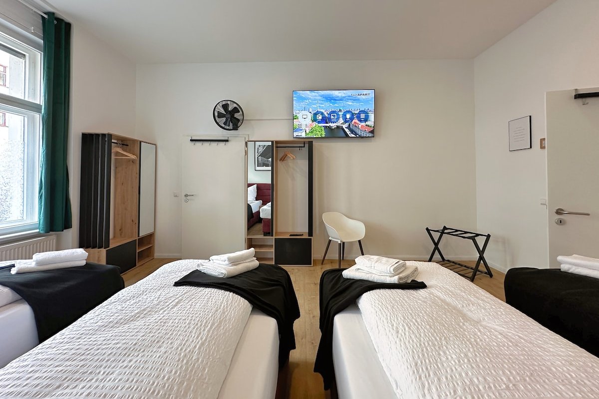 fairAPART® 5 rooms,2 baths, 120sqm Prenzlauer Berg gallery image 3