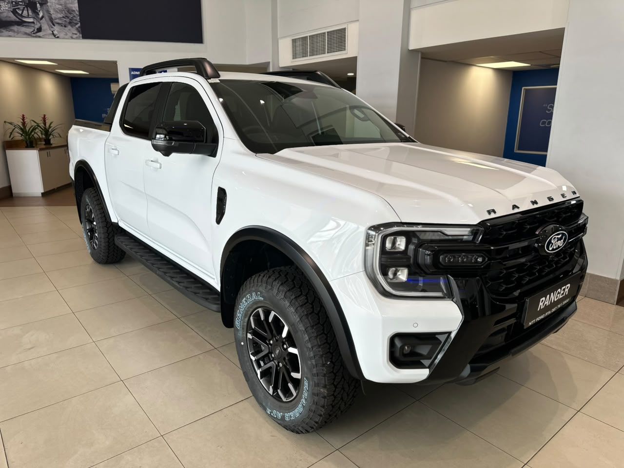 FORD RANGER 3.0D V6 WILDTRAK A T 4X4 D C P U for Sale in South Africa