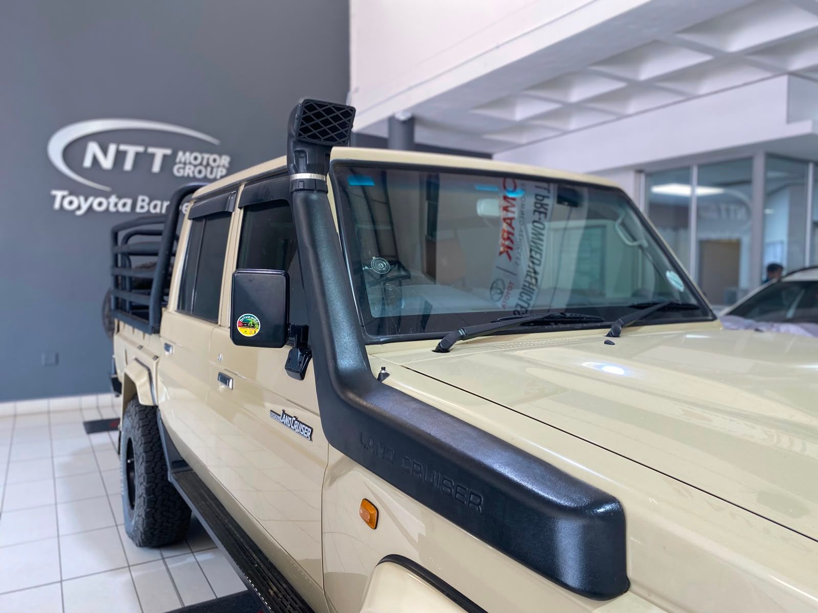 Used car gallery