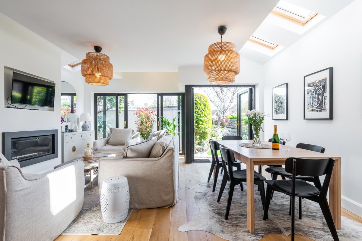 Superb 4 bed in prime location!