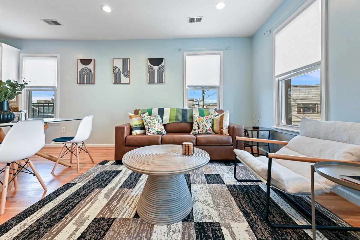 Spacious 3Bed Retreat w. Parking & Easy NYC Access