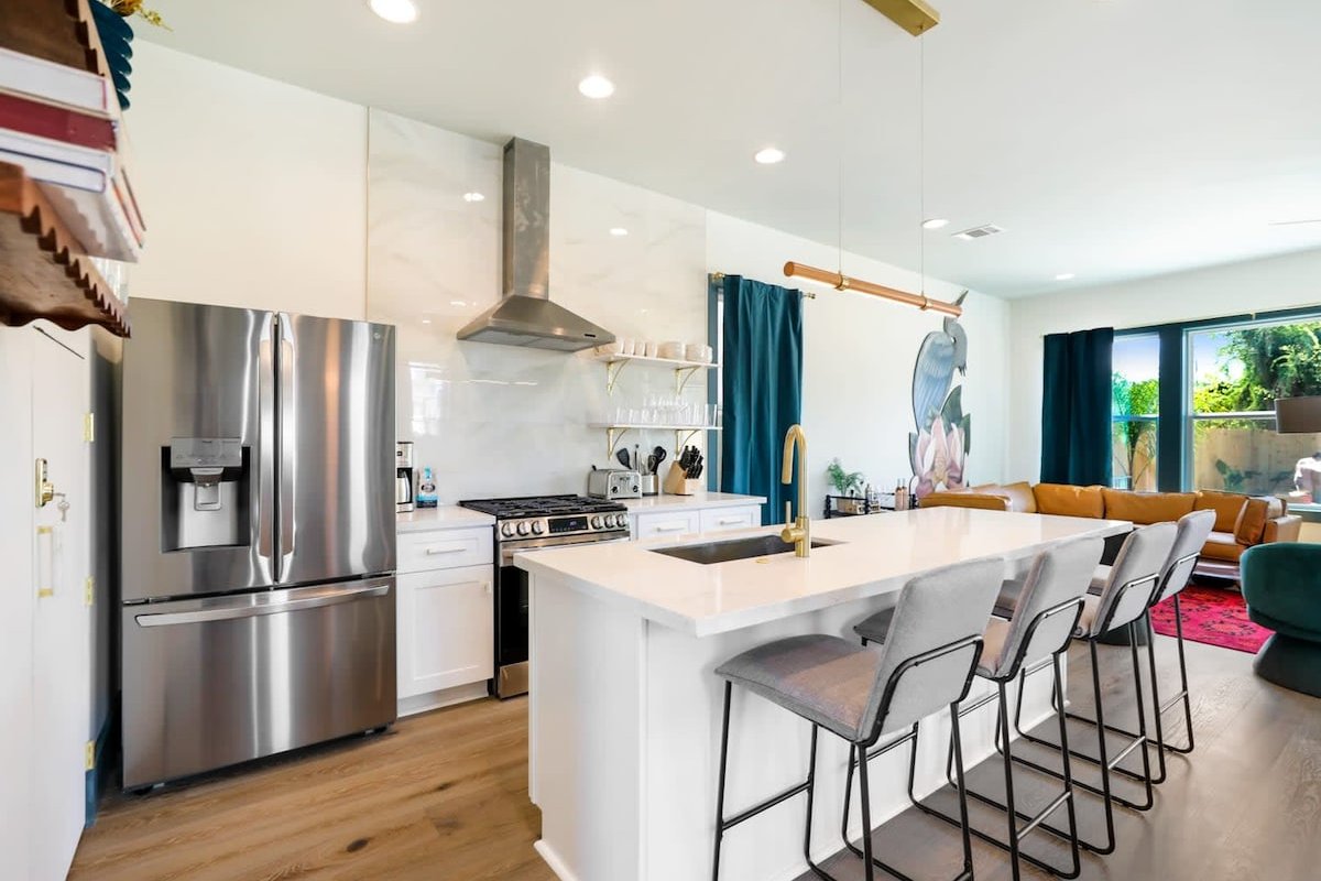 Modern Urban Oasis w/ Heated Pool, Patio & Parking gallery image 5