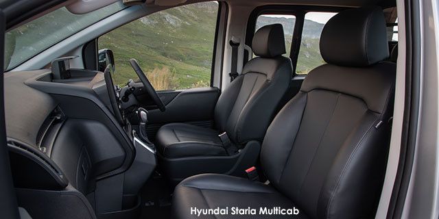 HYUNDAI STARIA 2.2D LUXURY A/T - 16 