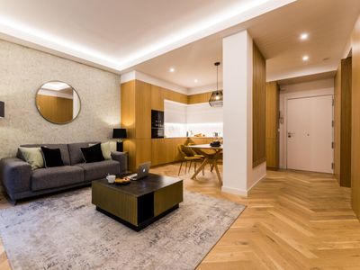 Churruca Suite: 4 Pax Superior. 1min to La Concha