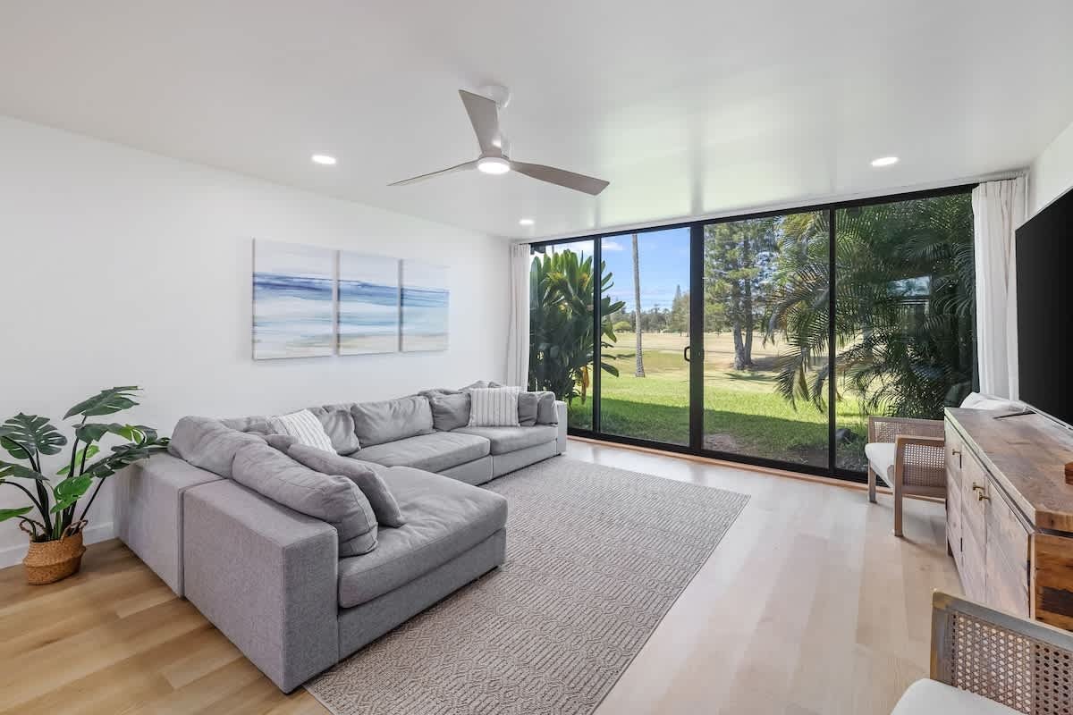 Brand New Luxe Turtle Bay | Pool & Golf Access gallery image 3