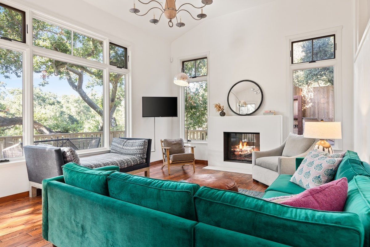 The Topanga Treehouse! gallery image 2