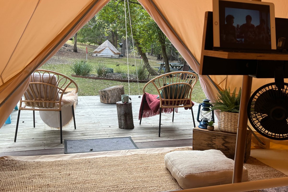 Base Glamp Bruny – Near Hotel Bruny, heated tents