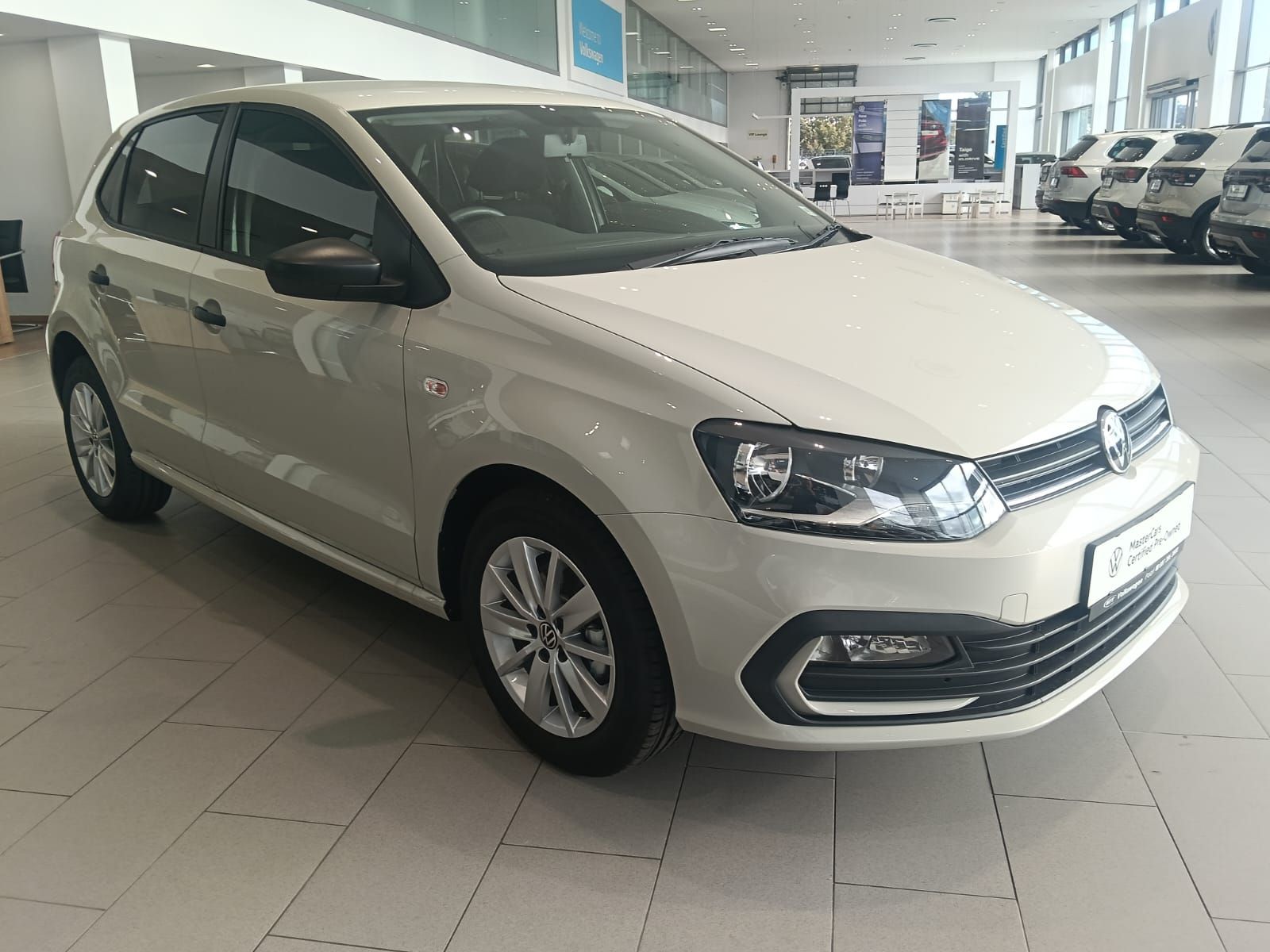 VOLKSWAGEN POLO VIVO 1.4 for Sale in South Africa