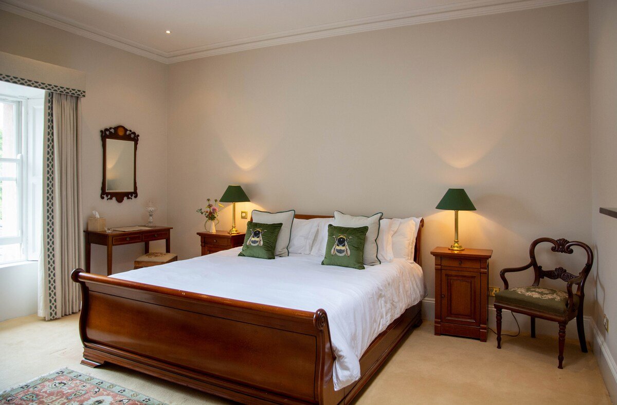 Lis na Carrig Estate gallery image 4