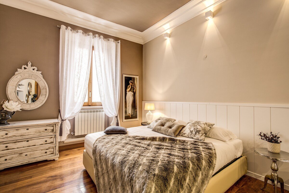 Spanish Steps Miracle Suite gallery image 4