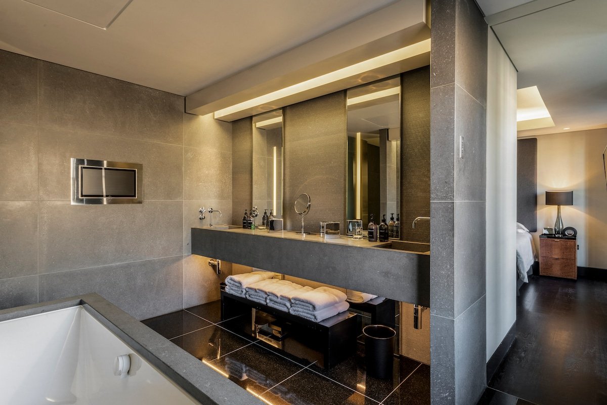 Grosvenor Penthouse gallery image 3