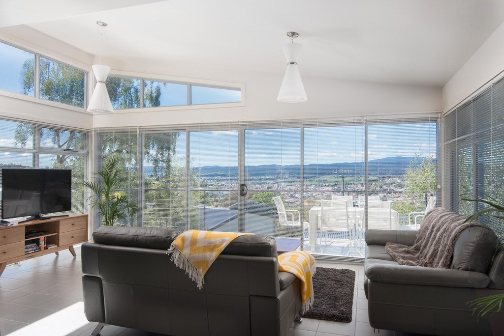 Launceston Views Townhouse #2 gallery image 3