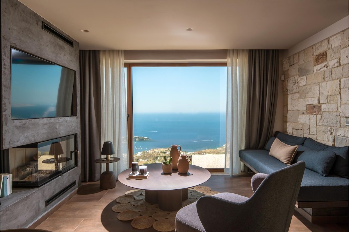 Villa Ouranos: Sleek Design & Sea Views by etouri gallery image 5