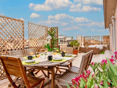 Terrace in the center of Milan [MiCo-Citylife]