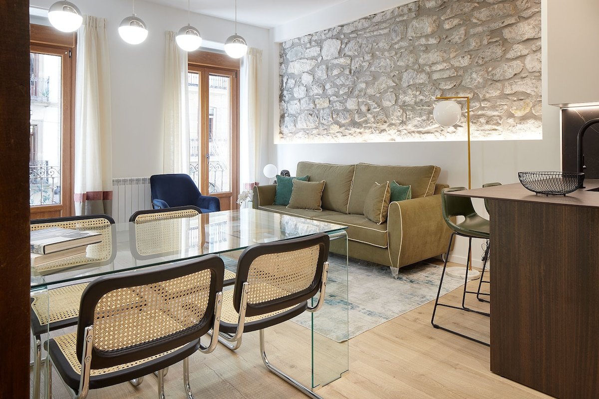 Idiakez by FeelFree Rentals gallery image 2