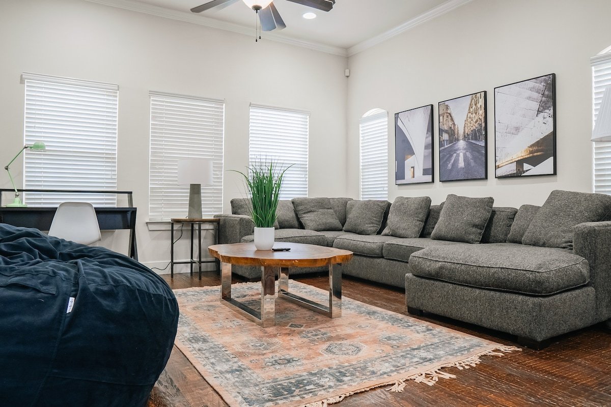 Cozy 2 Townhomes near Lower Greenville gallery image 4