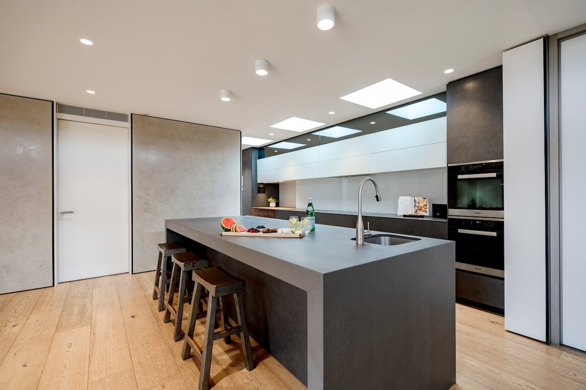 Bluff House – Book Now for Summer 2026 gallery image 5