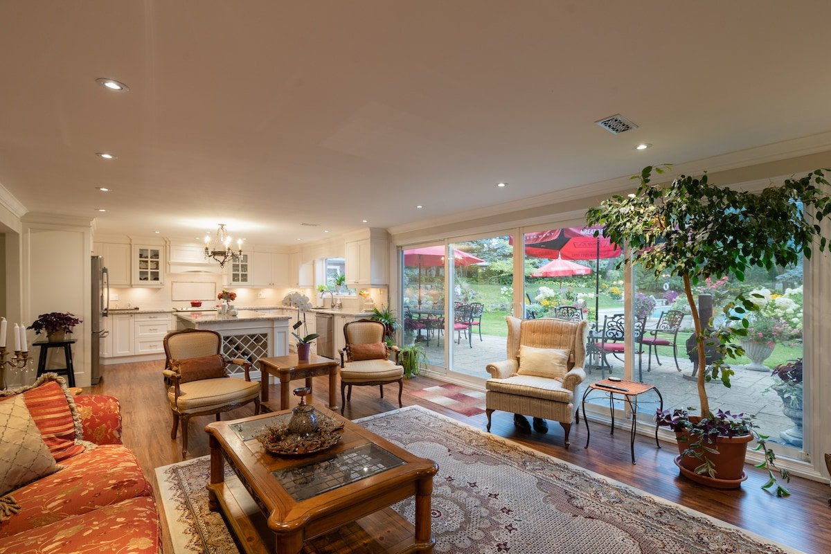 Unique house, Lower Level walkout to patio/pool. gallery image 2