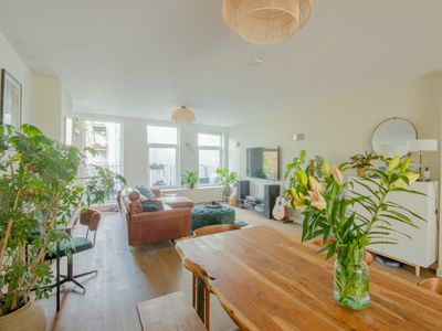 Chic 2-bedroom apartment in the heart of Amsterdam