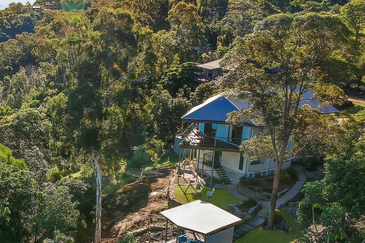 Relax, Enjoy our Family Home, Views, Pool, Pets Ok gallery image 5