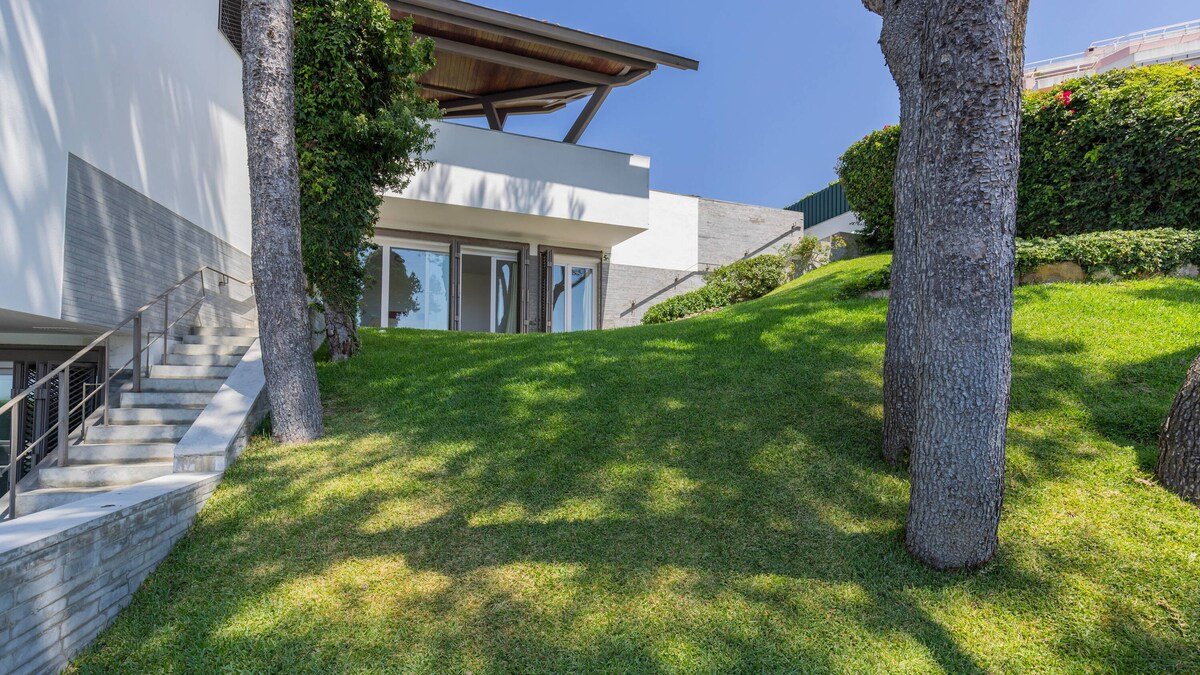 Papoilas Estoril Oceanview Villa gallery image 3