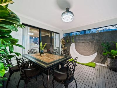 Equitice Winter Moonlight Villa