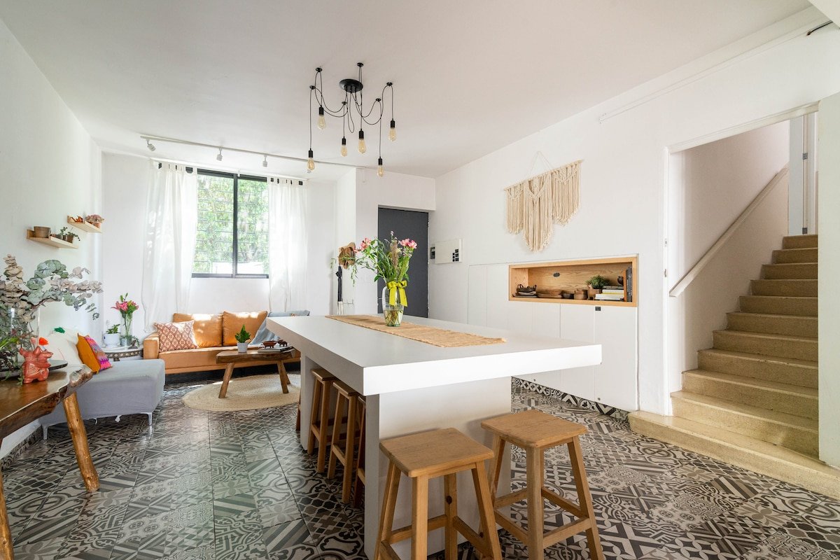 Best location in Condesa: AC, patio, great kitchen gallery image 5