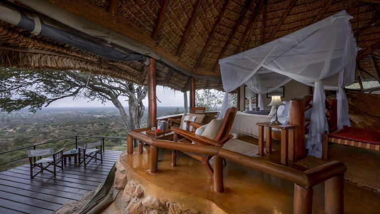 Elsa's Kopje Meru Honeymoon Cottage - Honeymoon Cottage Bedroom