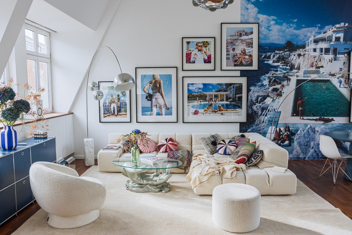 private Penthouse + 360° rooftop gallery image 2