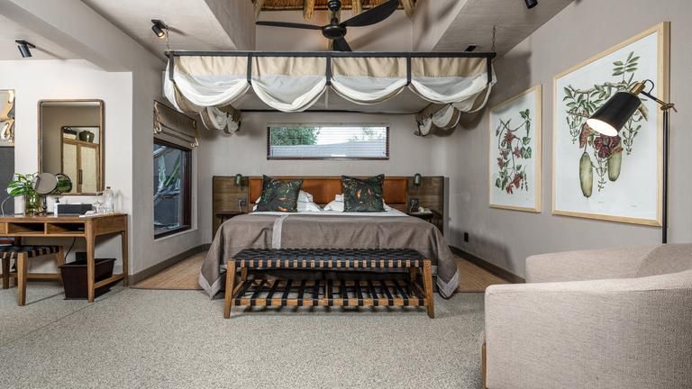 Luxury Suite