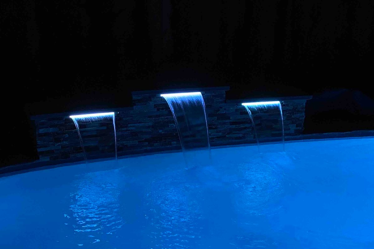 Luxury 4-Suite Carbon-Neutral Home With Pool