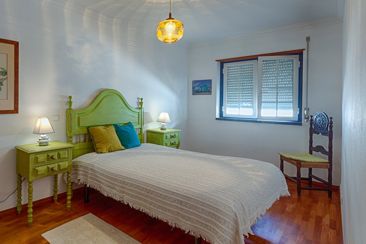 LIKE-HOME-Ericeira center-T4 House-Boa Onda gallery image 4